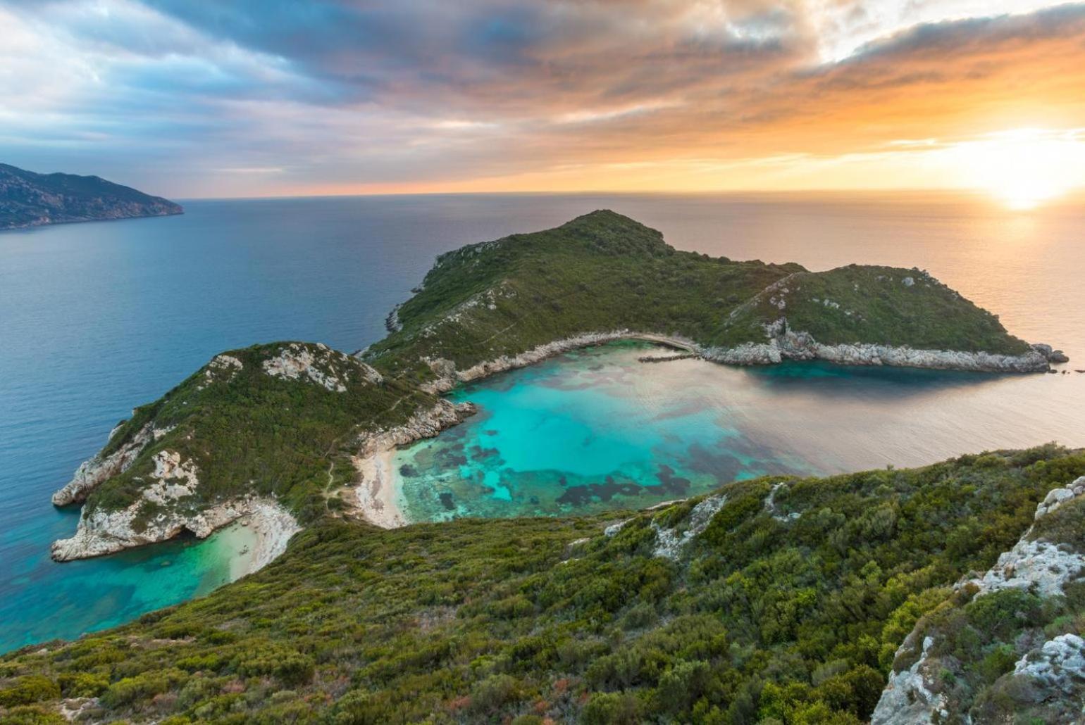 Villa Eleni Agios Stephanos Sidárion Exteriör bild