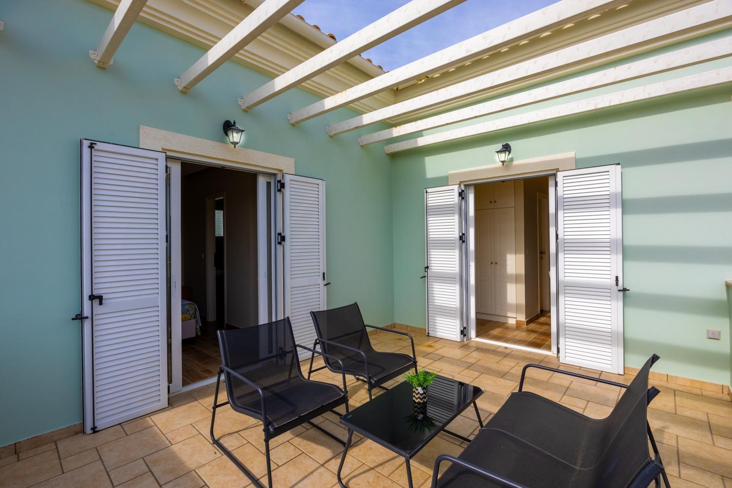 Villa Eleni Agios Stephanos Sidárion Exteriör bild